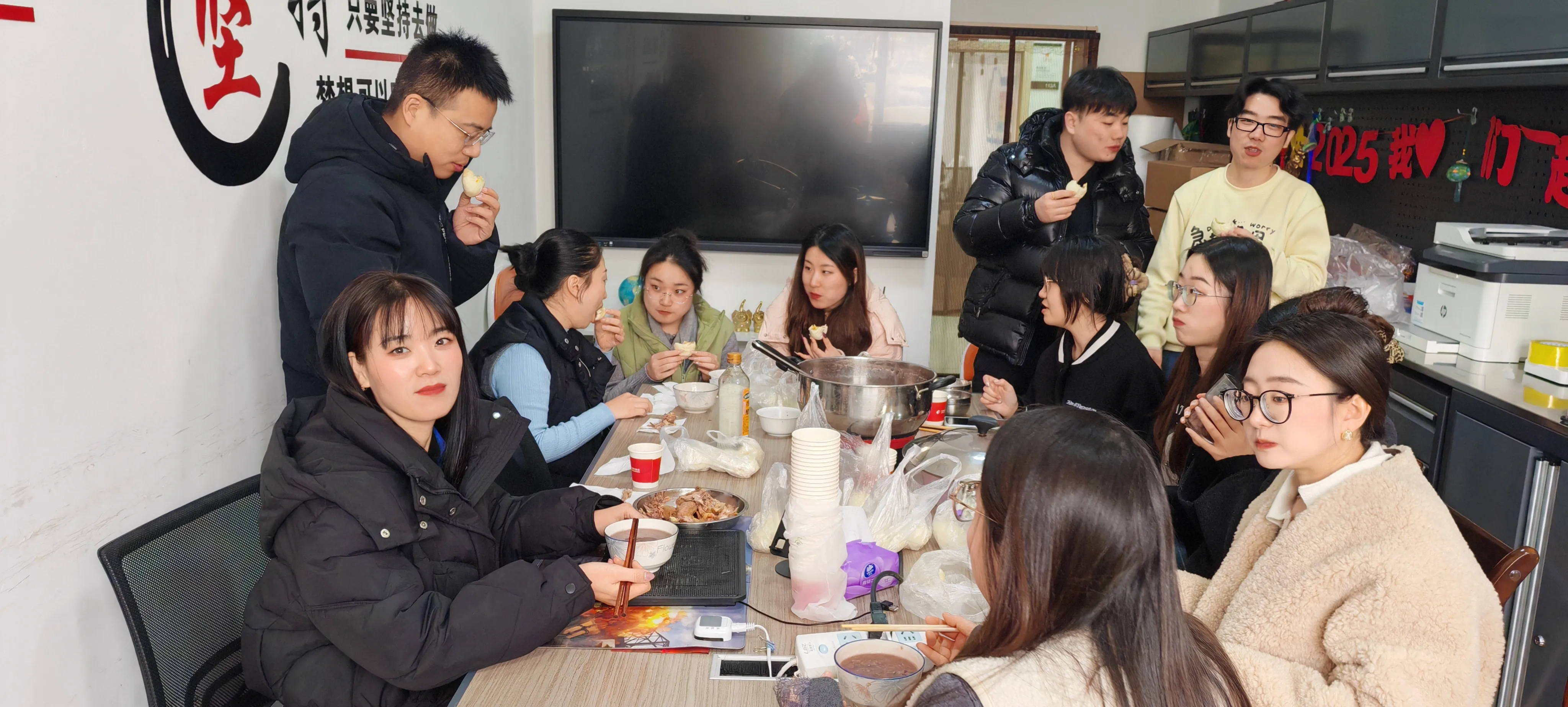 Een voorproefje van traditie en warme wensen bij JOJO Pack